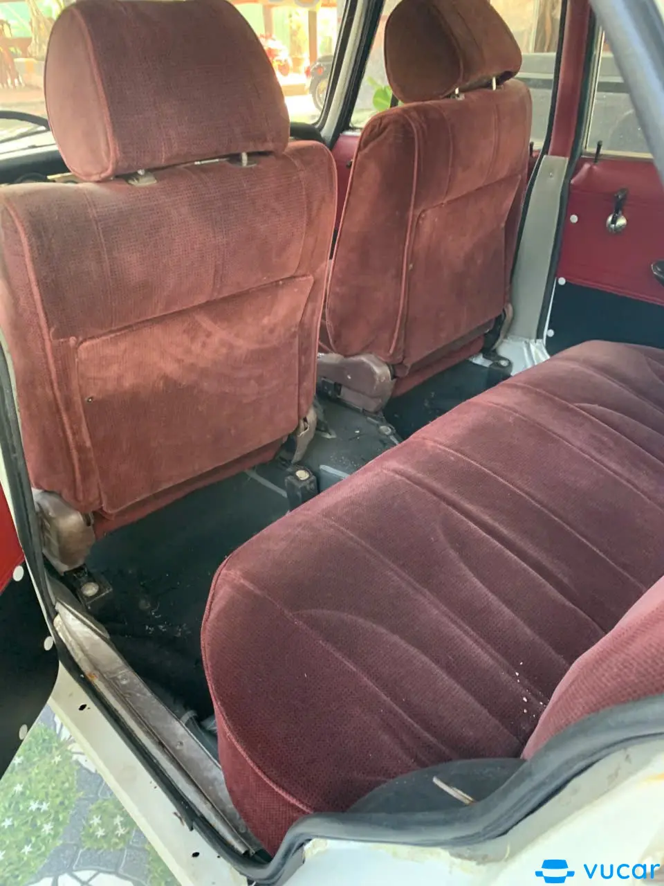 Mazda 1500 1968 - Nội thất 2