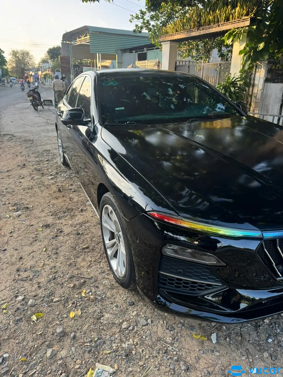 VinFast Lux a2.0 Plus 2022 - Ngoại thất 11