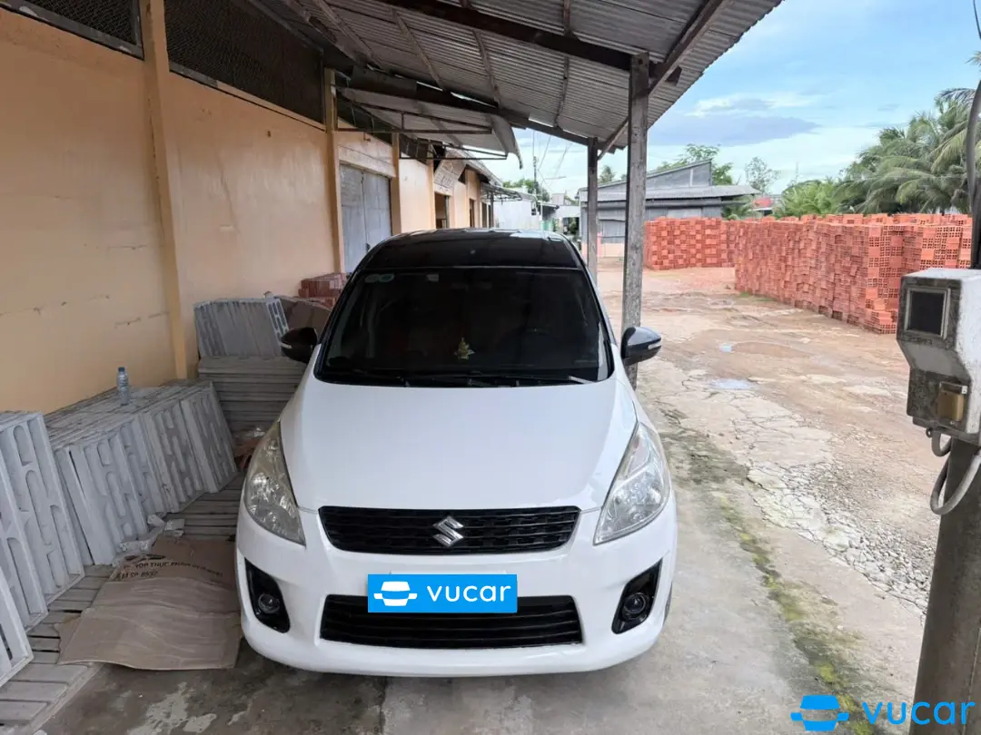 Suzuki 2015 - Ngoại thất 1