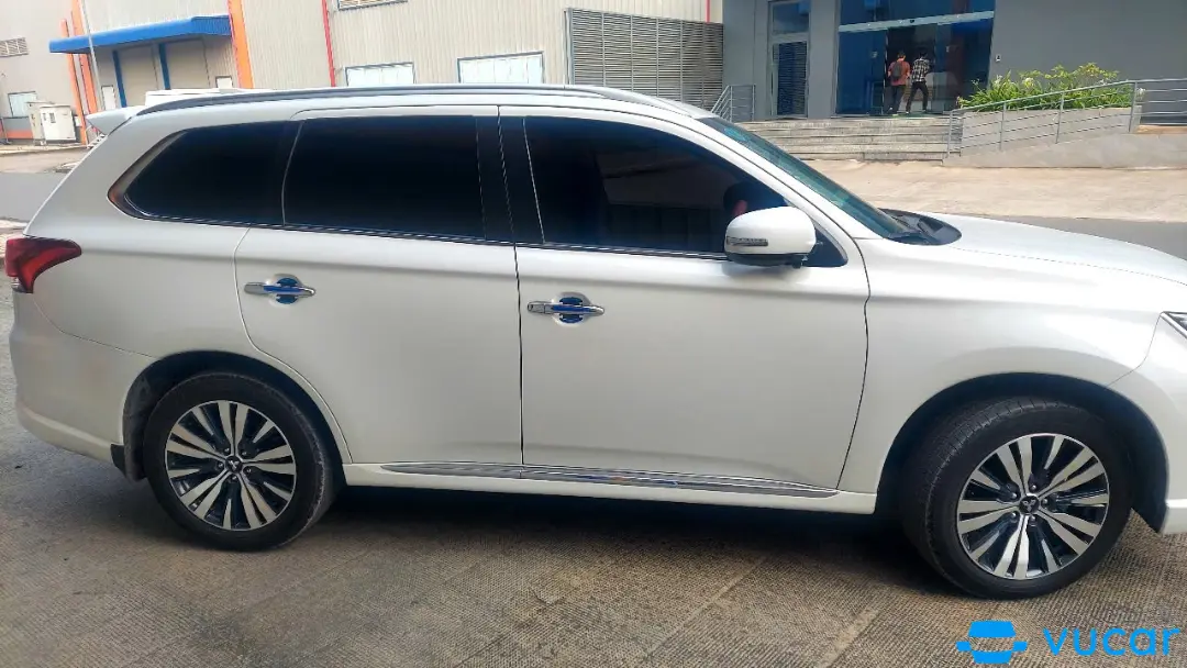 Mitsubishi Outlander 2.0CVT 2024 - Ngoại thất 1