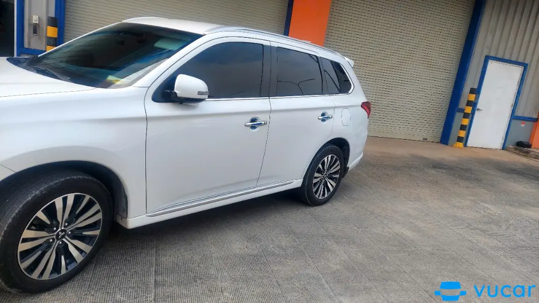 Mitsubishi Outlander 2.0CVT 2024 - Ngoại thất 4