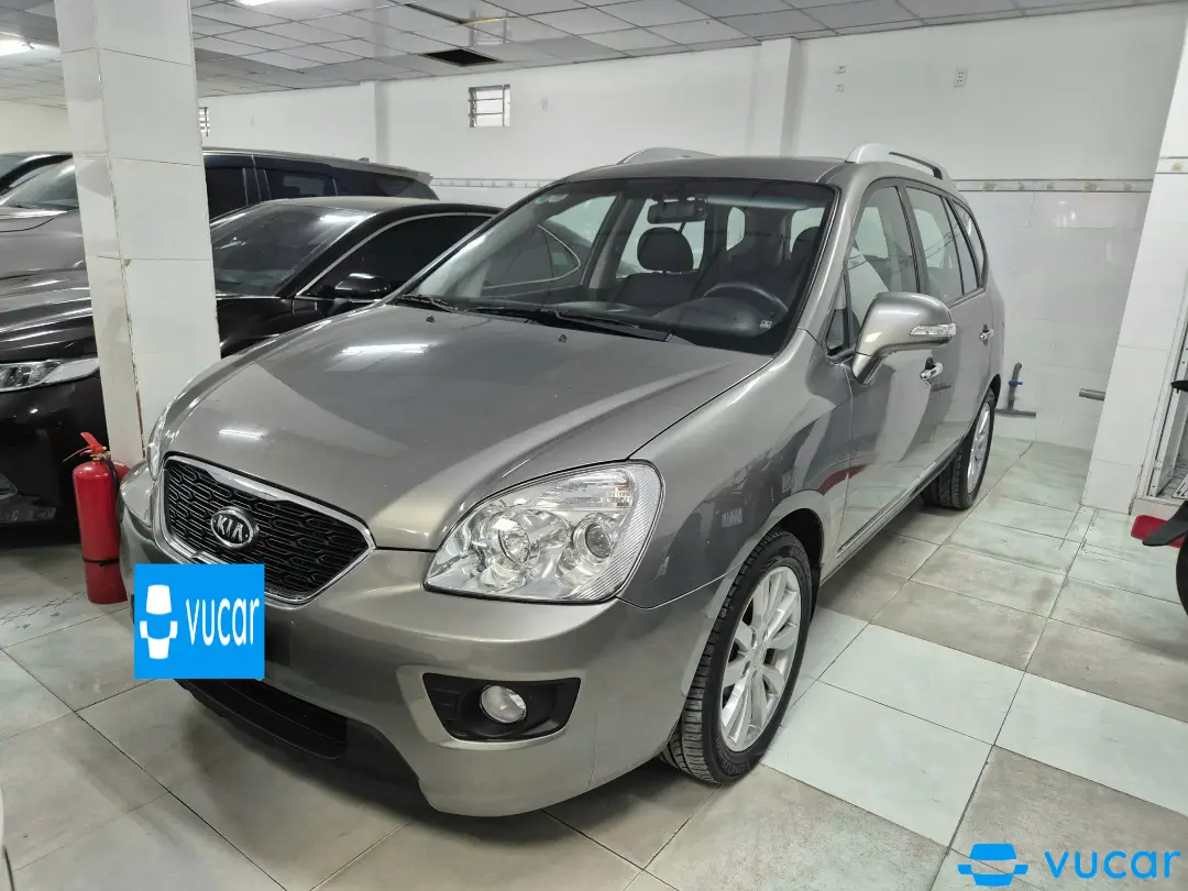 Kia Carens 2.0 MT 2011 - Ngoại thất 1