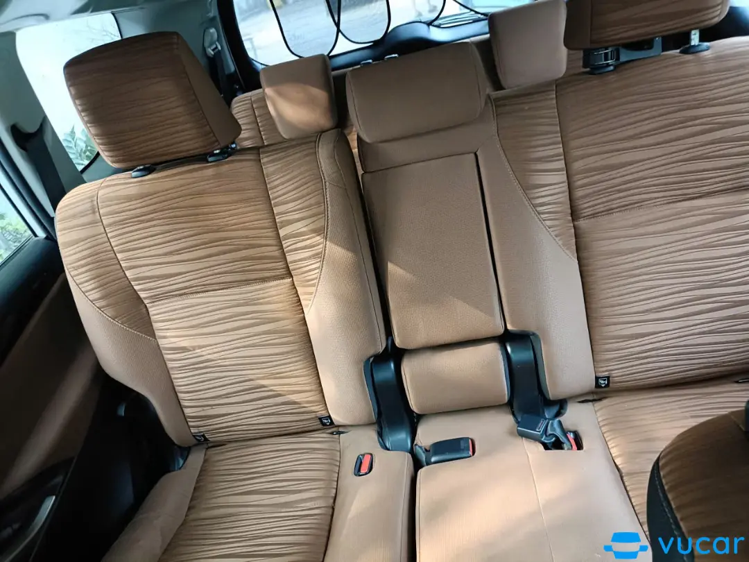 Toyota Innova 2.0G 2019 - Nội thất 2