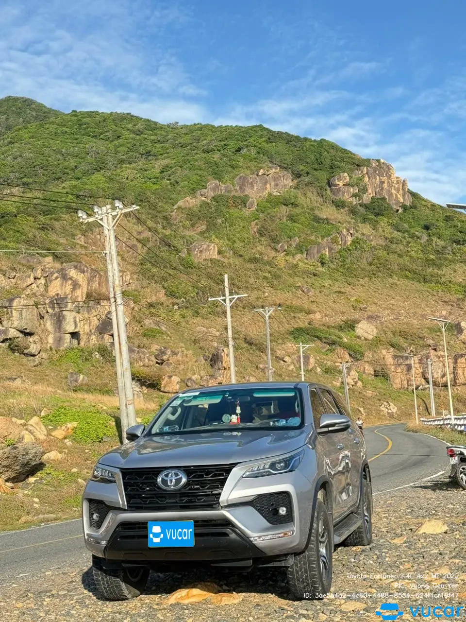 Toyota Fortuner 2.4L 4x2 MT 2022 - Ngoại thất 2