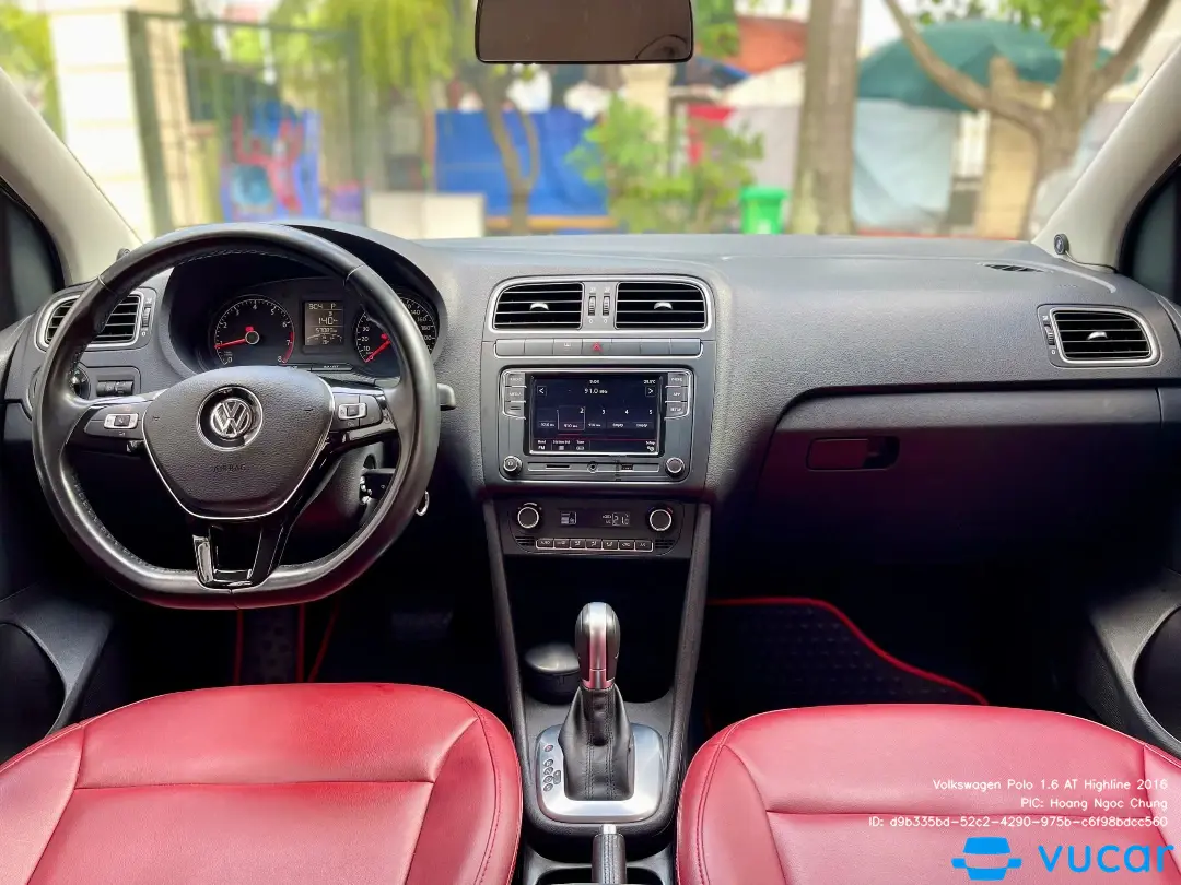 Volkswagen Polo 1.6 AT Highline 2016 - Nội thất 6