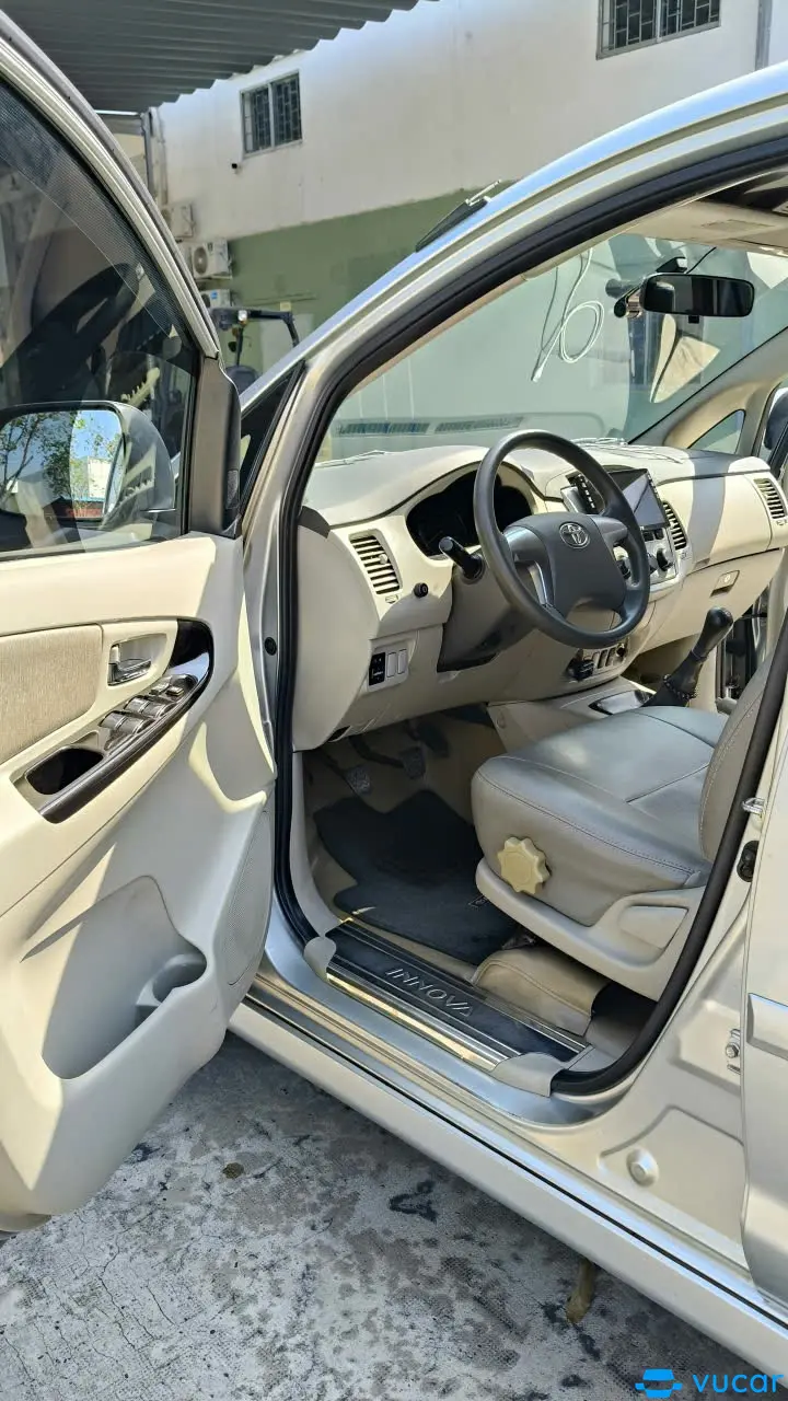 Toyota Innova  2016 - Nội thất 3
