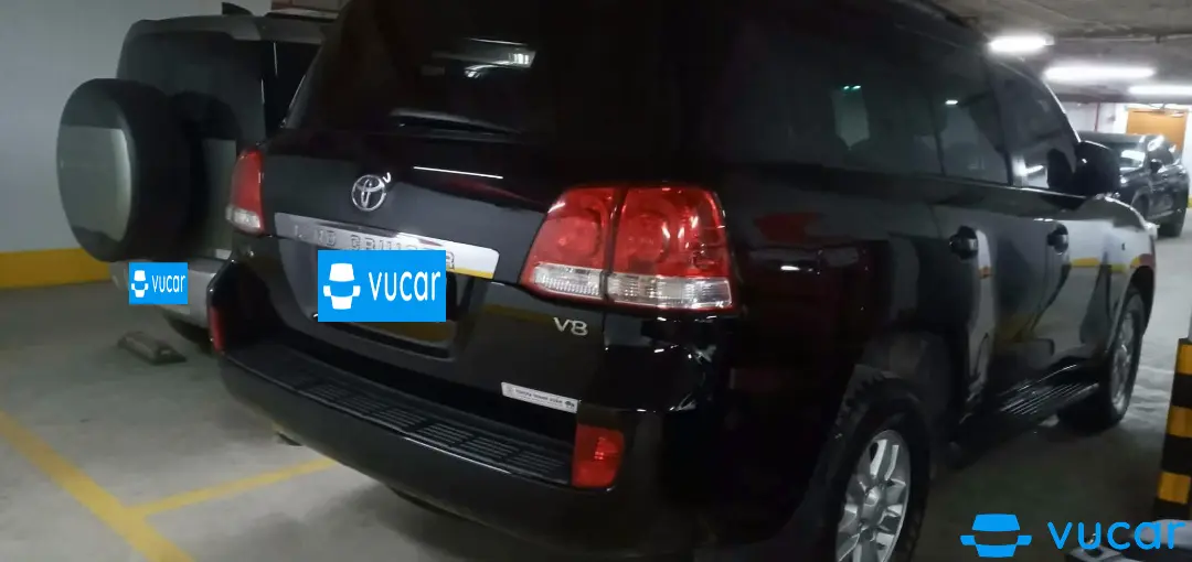 Toyota Land cruiser VX 4.6 V8 2011 - Ngoại thất 4
