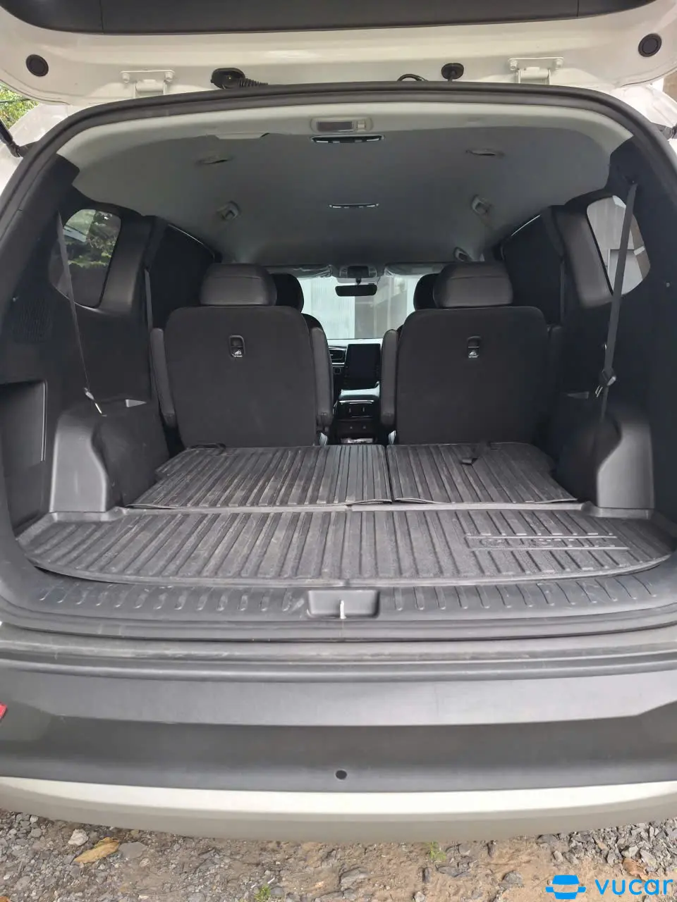 Hyundai Custin Tiêu Chuẩn 1.5T 2025 - Nội thất 4