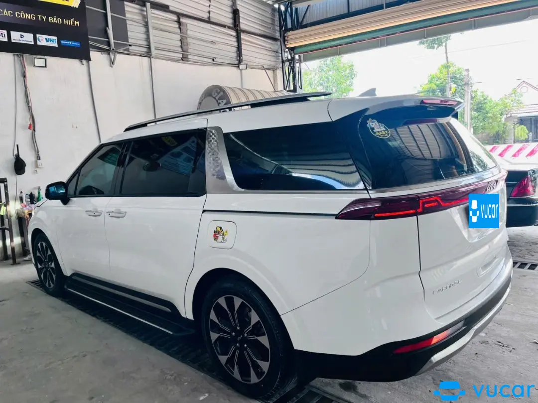 Kia Carnival Premium 2.2D 2022 - Ngoại thất 8