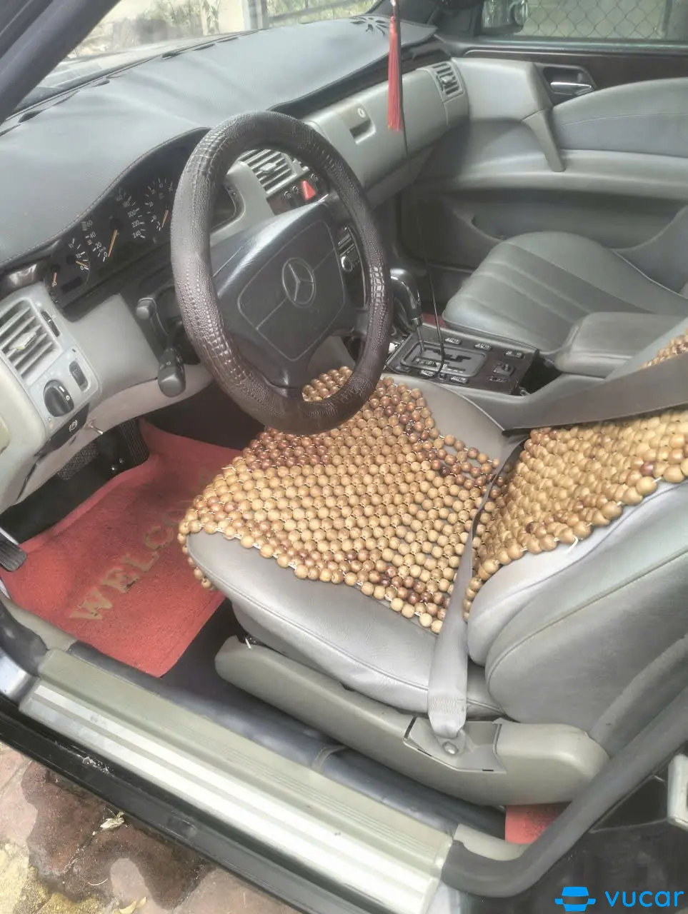 Mercedes E230 2.2 số tự động 7 cấp 1999 - Nội thất 4