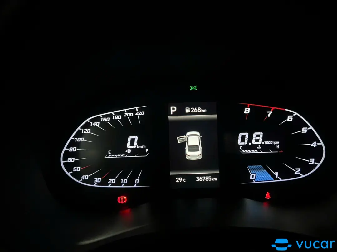 Hyundai Accent 1.4 AT Đặc Biệt 2021 - Nội thất 5