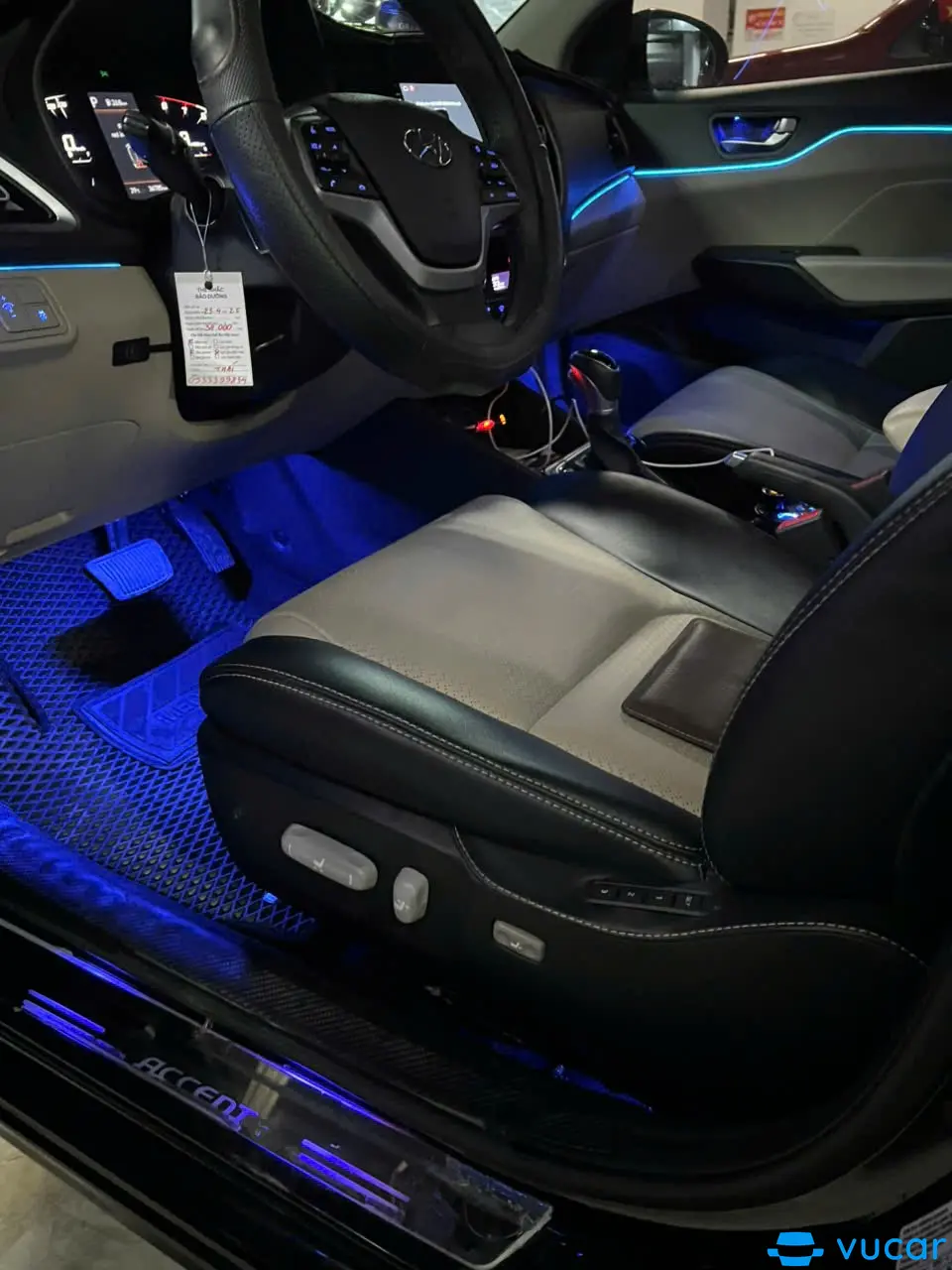 Hyundai Accent 1.4 AT Đặc Biệt 2021 - Nội thất 12