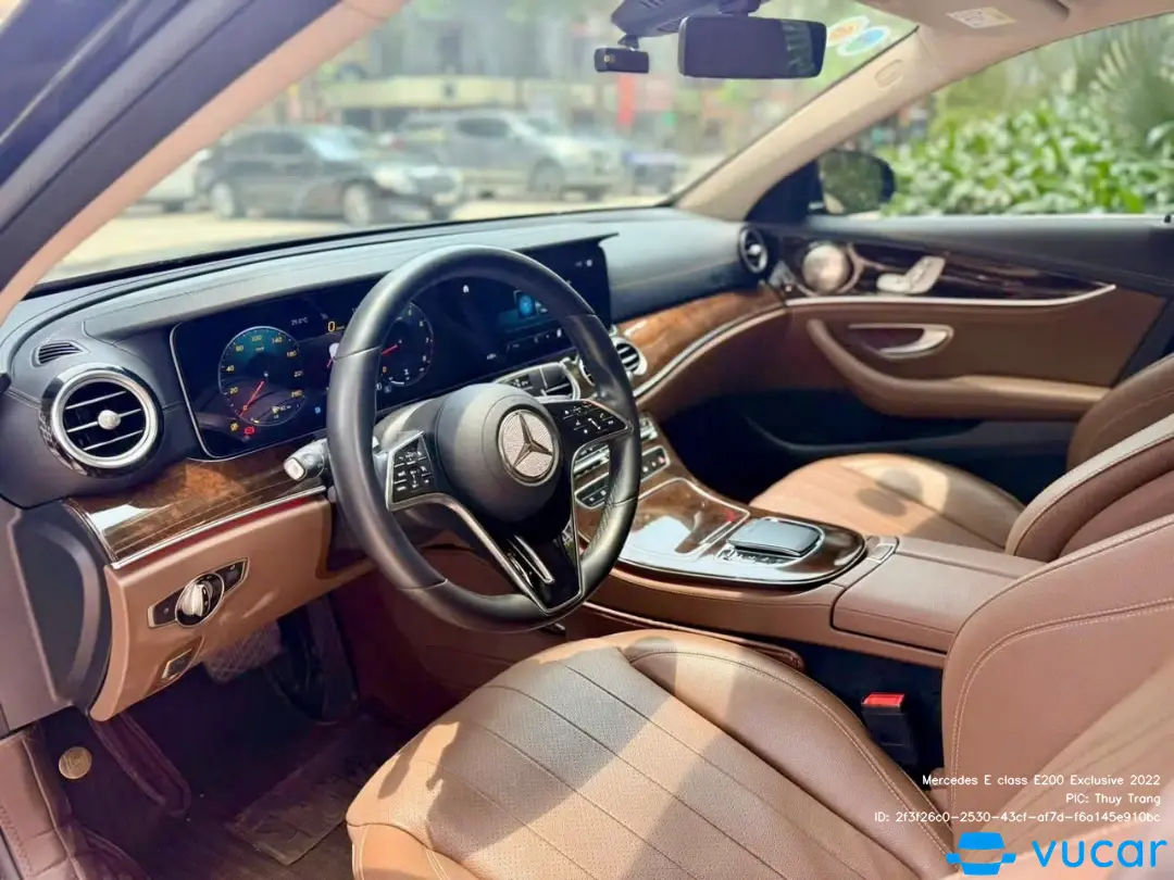 Mercedes E class E200 Exclusive 2022 - Nội thất 7