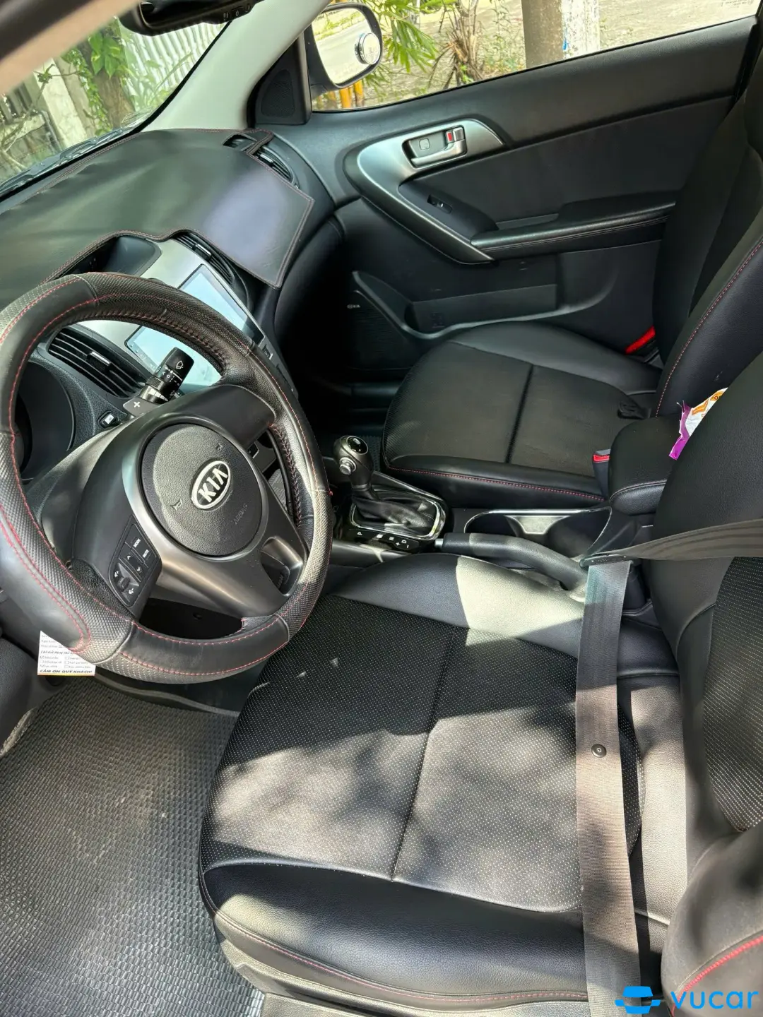 Kia Forte  2010 - Nội thất 2