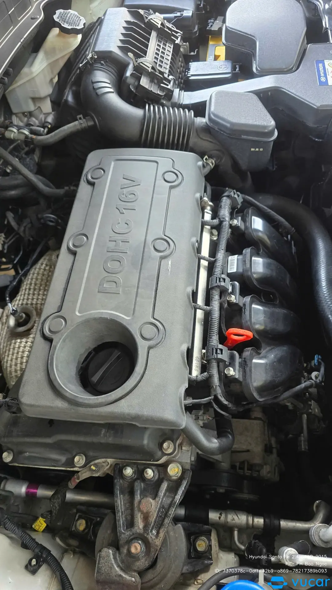Hyundai Santa Fe 2.4L 4WD 2015 - Khoang động cơ 2