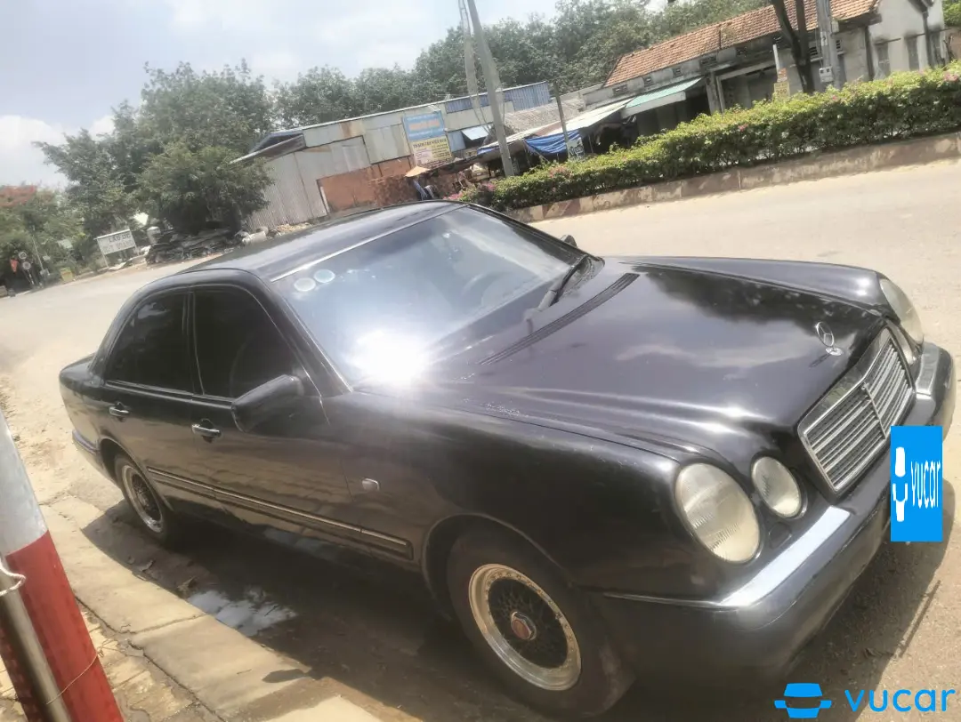 Ảnh xe Mercedes E230 2.2 số tự động 7 cấp 1999 - ảnh 3