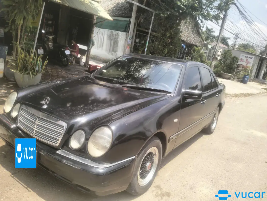 Ảnh xe Mercedes E230 2.2 số tự động 7 cấp 1999 - ảnh 4