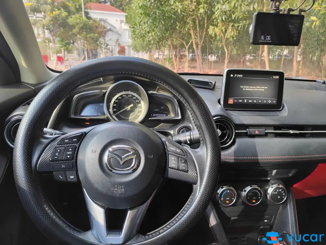 Mazda 2 S 2015 - Nội thất 3