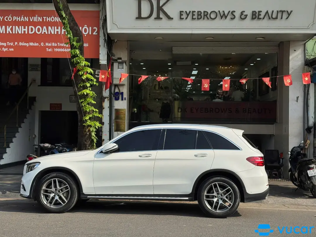 Mercedes Glc 300 4Matic 2018 - Ngoại thất 11