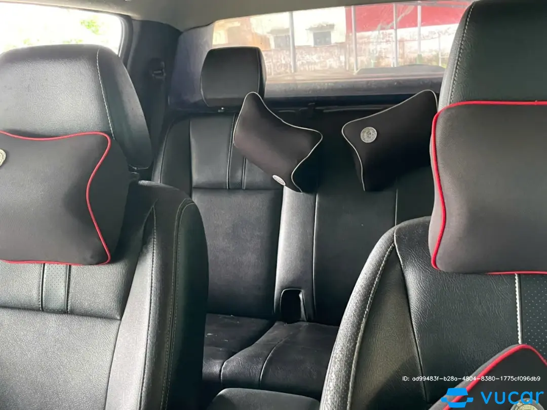 Ford Ranger XLS 2.2L 4x2 AT 2013 - Nội thất 1