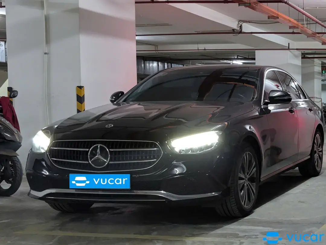 Ảnh xe Mercedes E class E180 2022