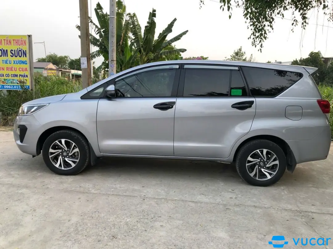 innova 2.0E 2021 - Ngoại thất 7