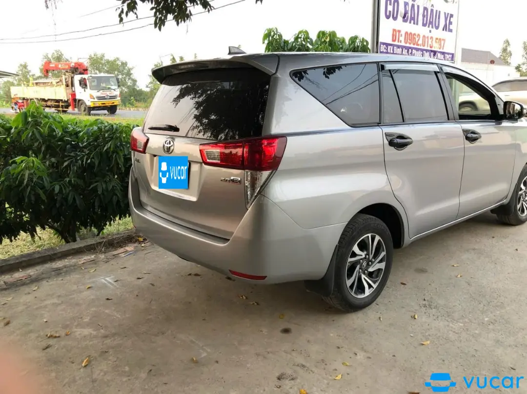 innova 2.0E 2021 - Ngoại thất 5
