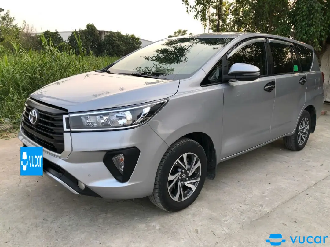 innova 2.0E 2021 - Ngoại thất 4