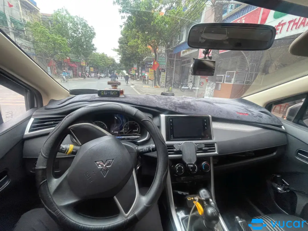 Mitsubishi Xpander 1.5 MT 2024 - Nội thất 1