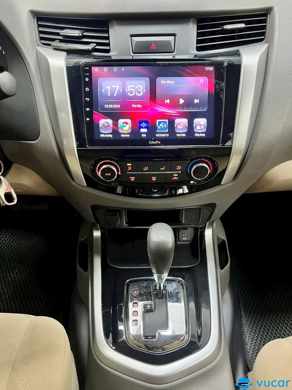 Nissan Navara EL 2.5 AT 2WD 2018 - Nội thất 3