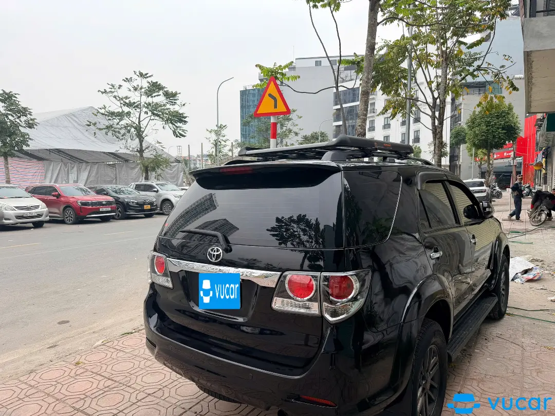 Fortuner - AT 2016 - Ngoại thất 1