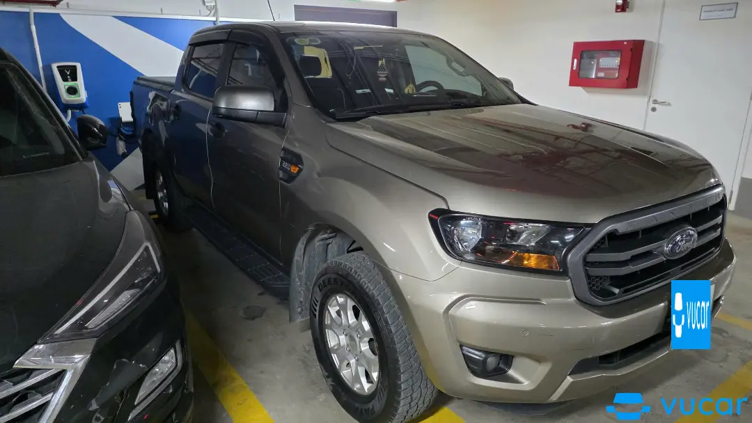 Ford Ranger XLS 2019 - Ngoại thất 1