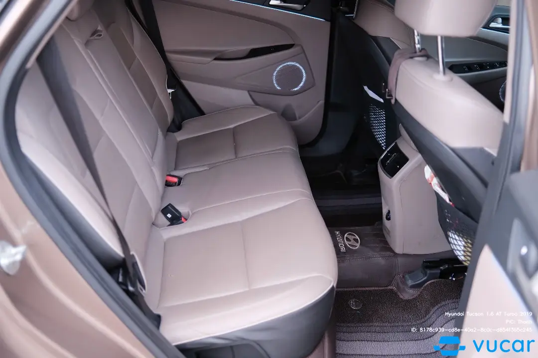 Hyundai Tucson 1.6 AT Turbo 2019 - Nội thất 10