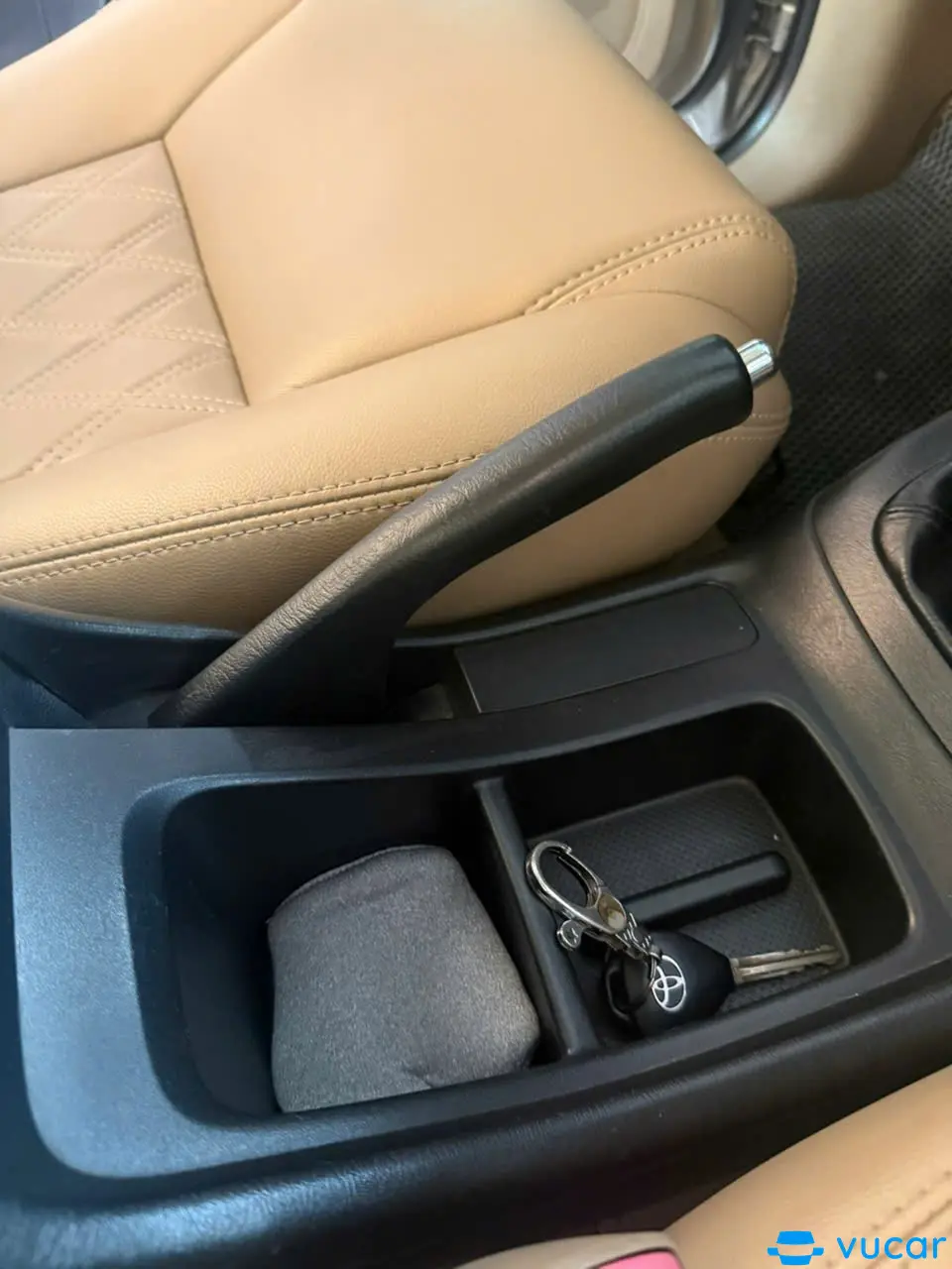 Toyota Fortuner 2.5G 2016 - Nội thất 14