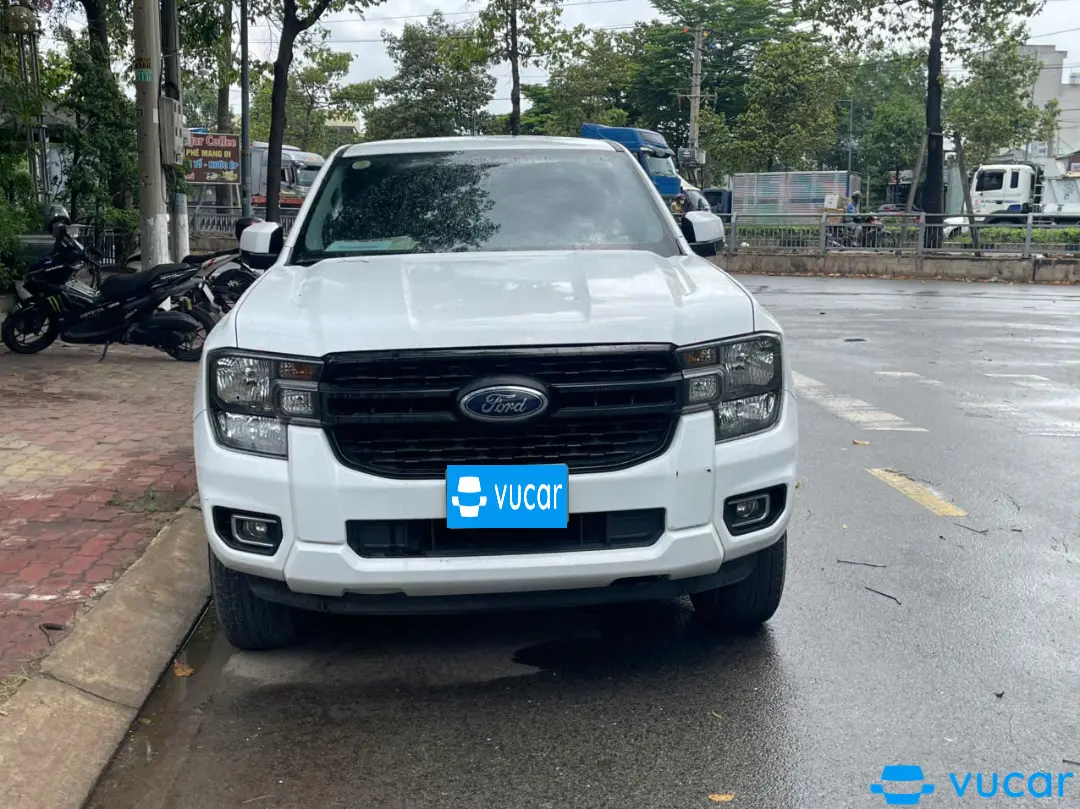 Ảnh xe Ford Ranger XLS 2.0L 4x4 AT 2022