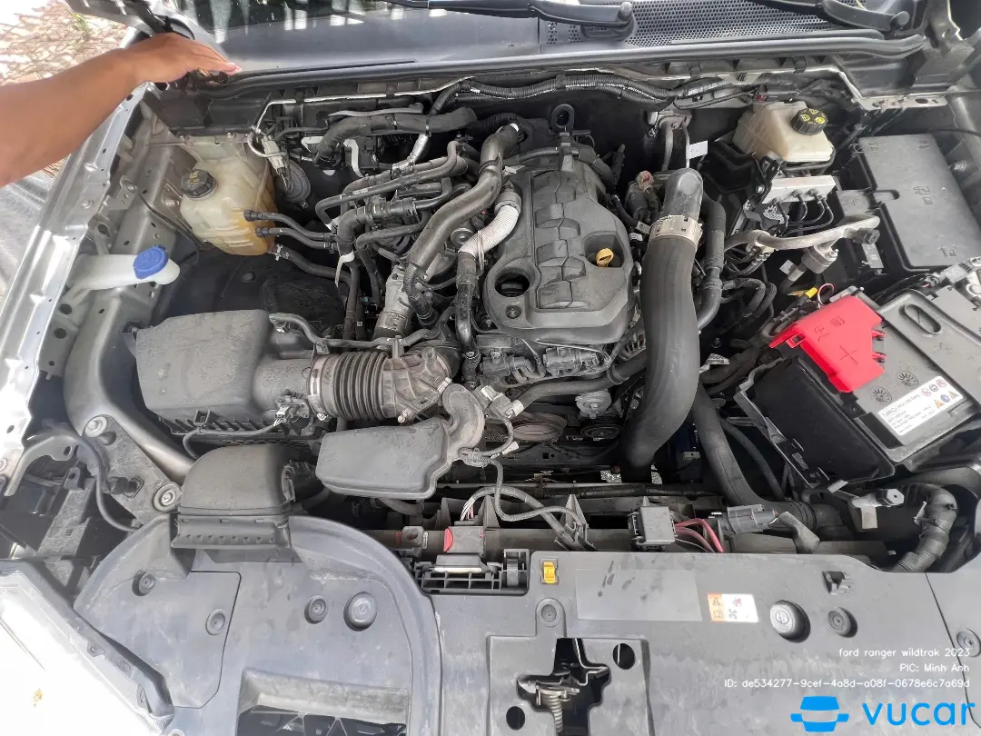 ford ranger wildtrak 2023 - Khoang động cơ 3