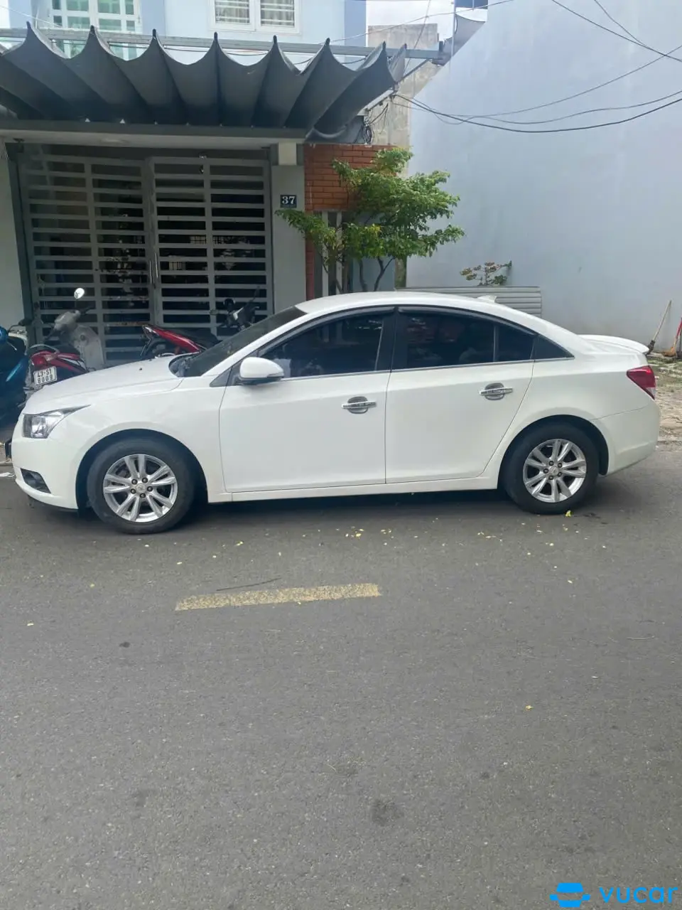 Ảnh xe Chevrolet Cruze LS 1.6 MT 2015 - ảnh 5