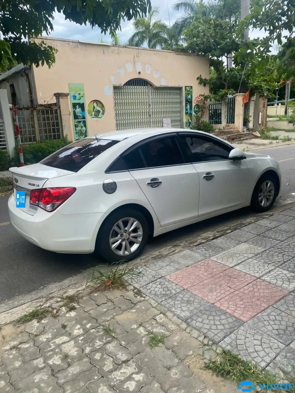 Ảnh xe Chevrolet Cruze LS 1.6 MT 2015 - ảnh 4