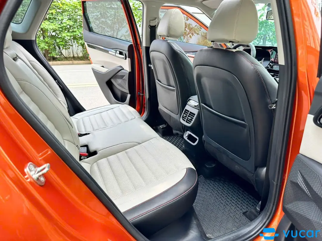 Kia Seltos Premium 1.6 AT 2023 - Nội thất 7