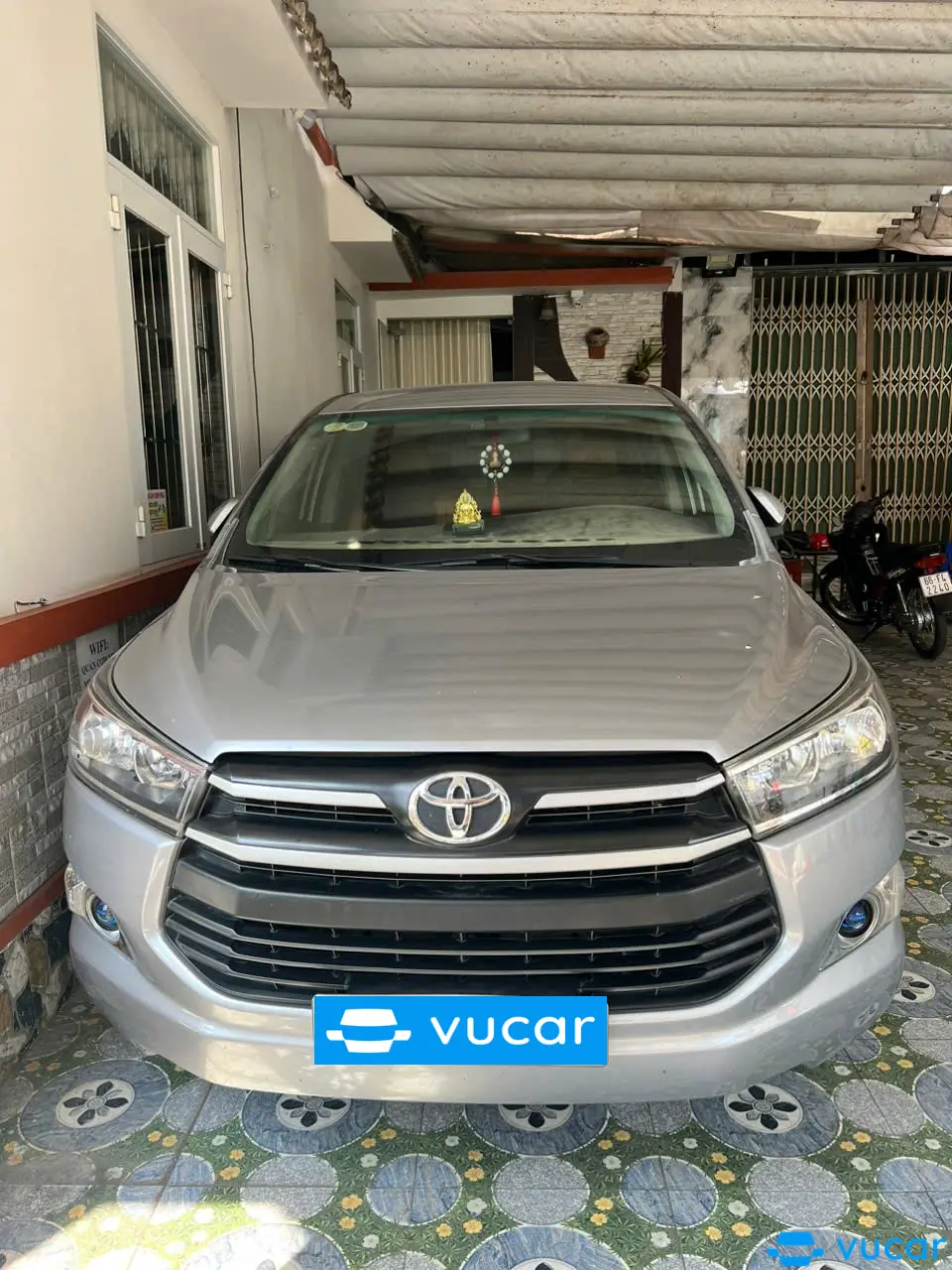 Ảnh xe Toyota Innova 2.0E 2019