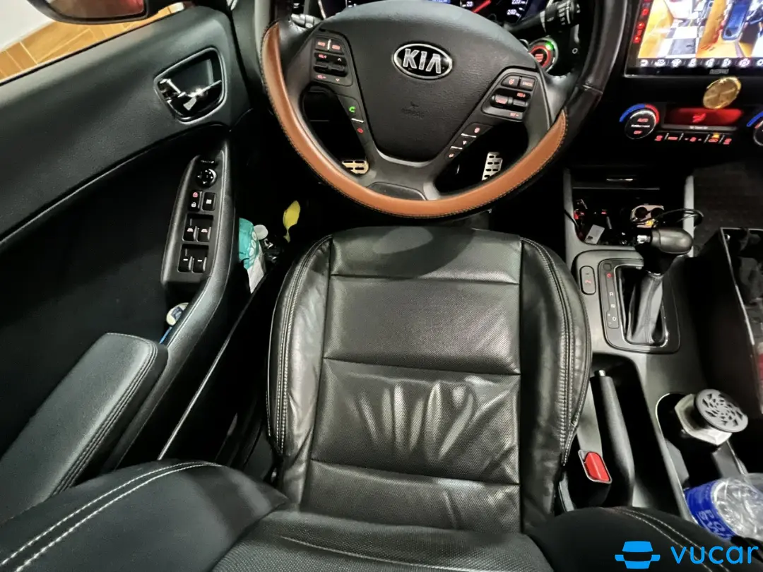 Kia K3 1.6 AT 2013 - Nội thất 6