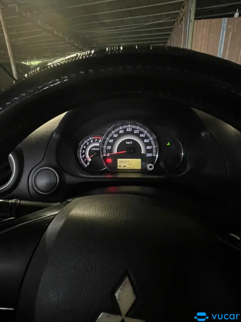 Mitsubishi Attrage 1.2 MT 2016 - Nội thất 3