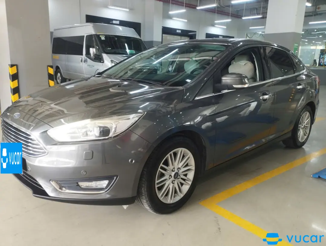 Ford focus 2017 - Ngoại thất 6