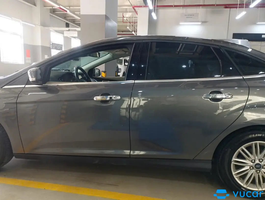 Ford focus 2017 - Ngoại thất 8