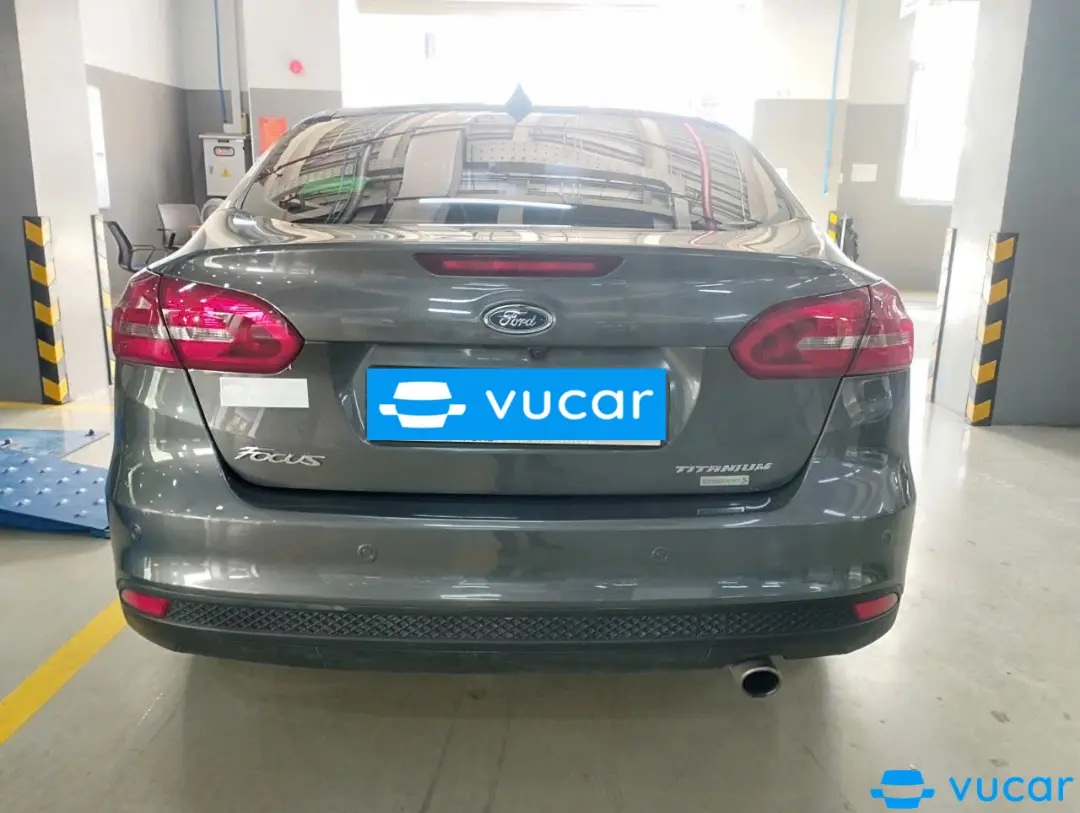 Ford focus 2017 - Ngoại thất 5