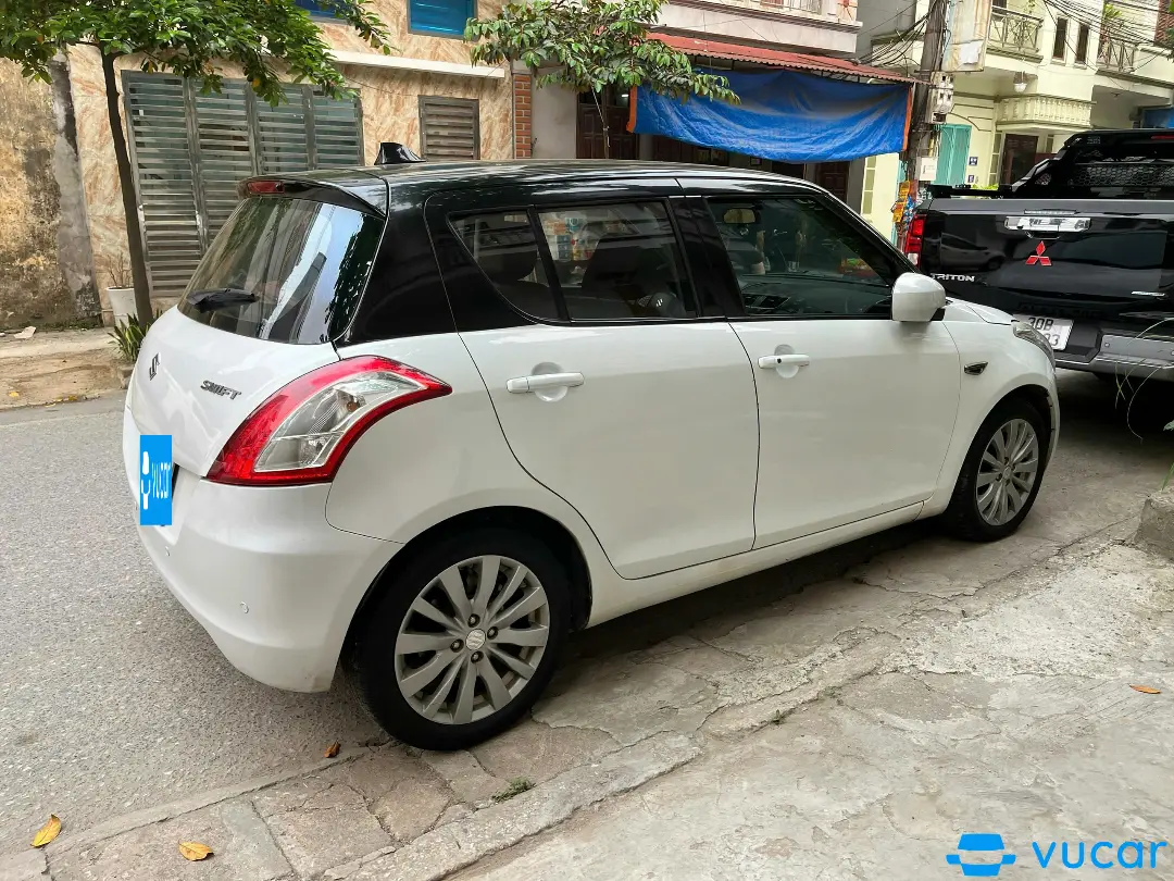 Ảnh xe Suzuki Swift 1.4 AT 2013
