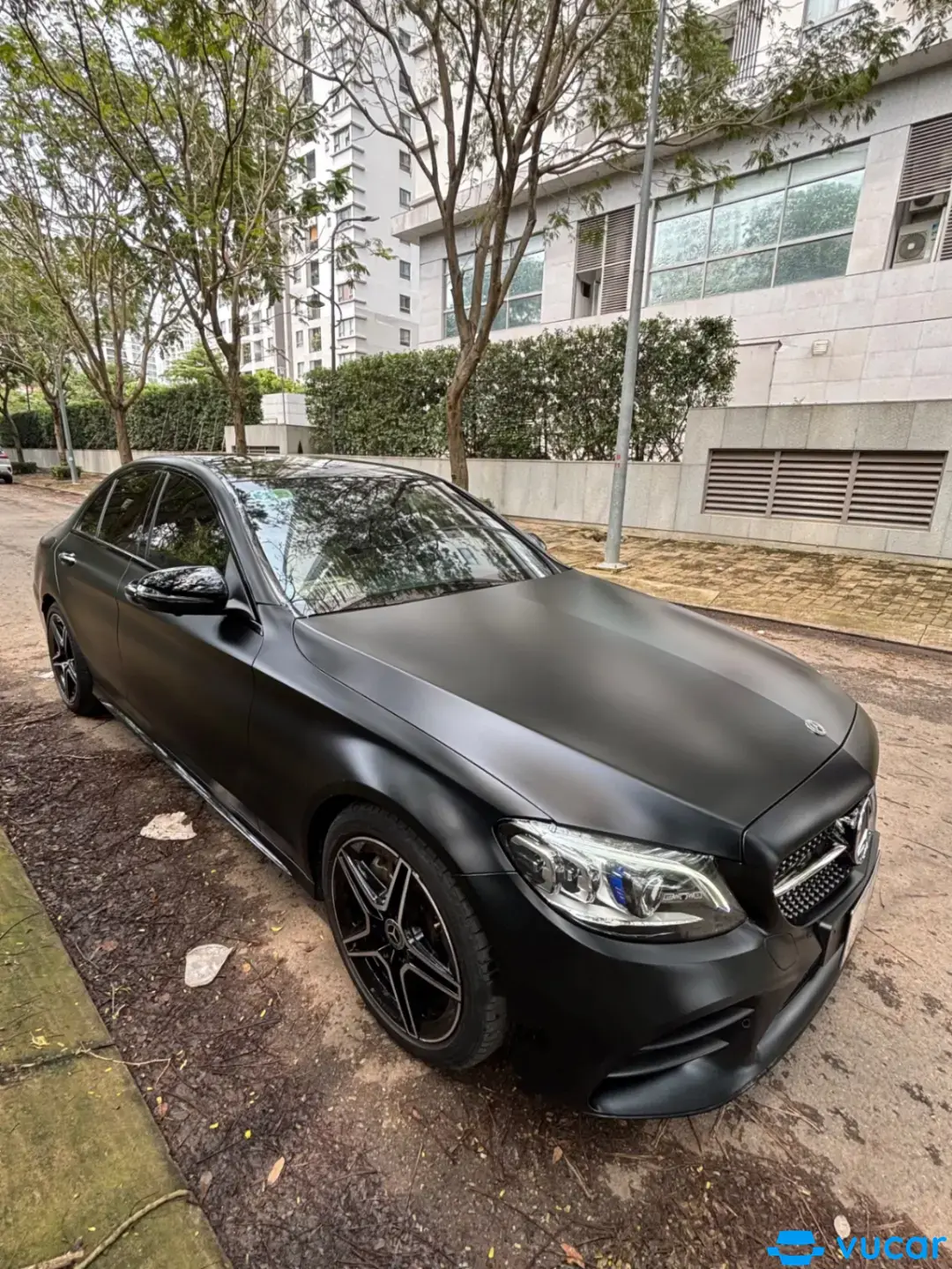 Mercedes C300 AMG 2021 - Ngoại thất 5