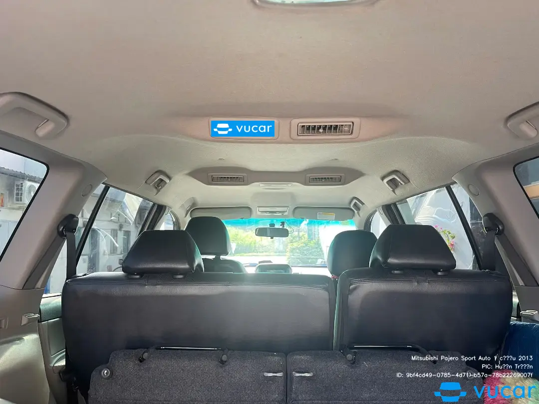 Mitsubishi Pajero Sport Auto 1 cầu 2013 - Nội thất 2