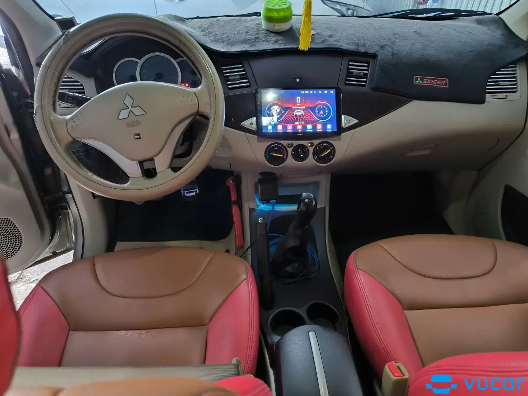 Mitsubishi Zinger gls 2.4 mt 2008 - Nội thất 2