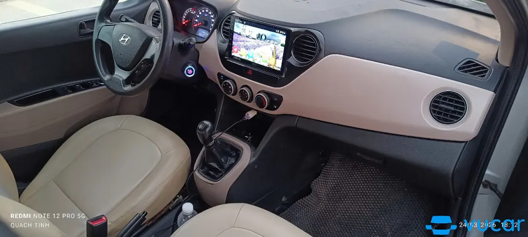 Hyundai I10 Grand 1.0 MT Base 2015 - Nội thất 1